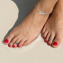 Load image into Gallery viewer, turquoise toes
